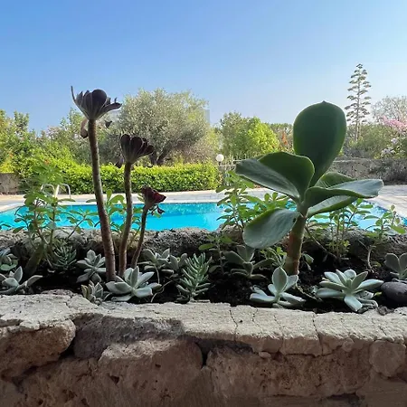 Villa Charming Boutique In Catalkoey *